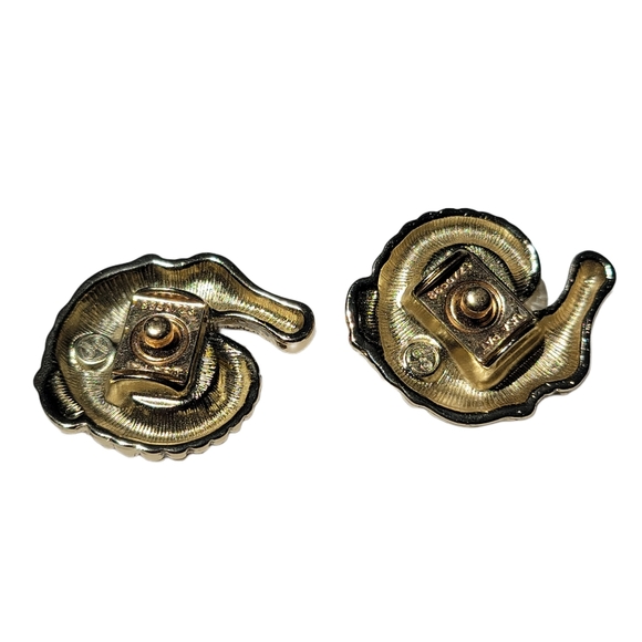 Lindsay Phillips interchangable snaps for switch flops and a variety of LP shoes - Picture 5 of 9